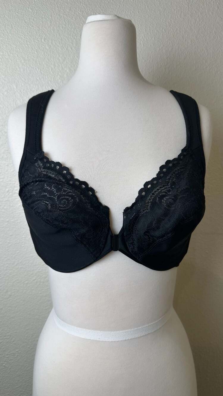 Glamorise WonderWire Lace Front-Closure Underwire Bra Black